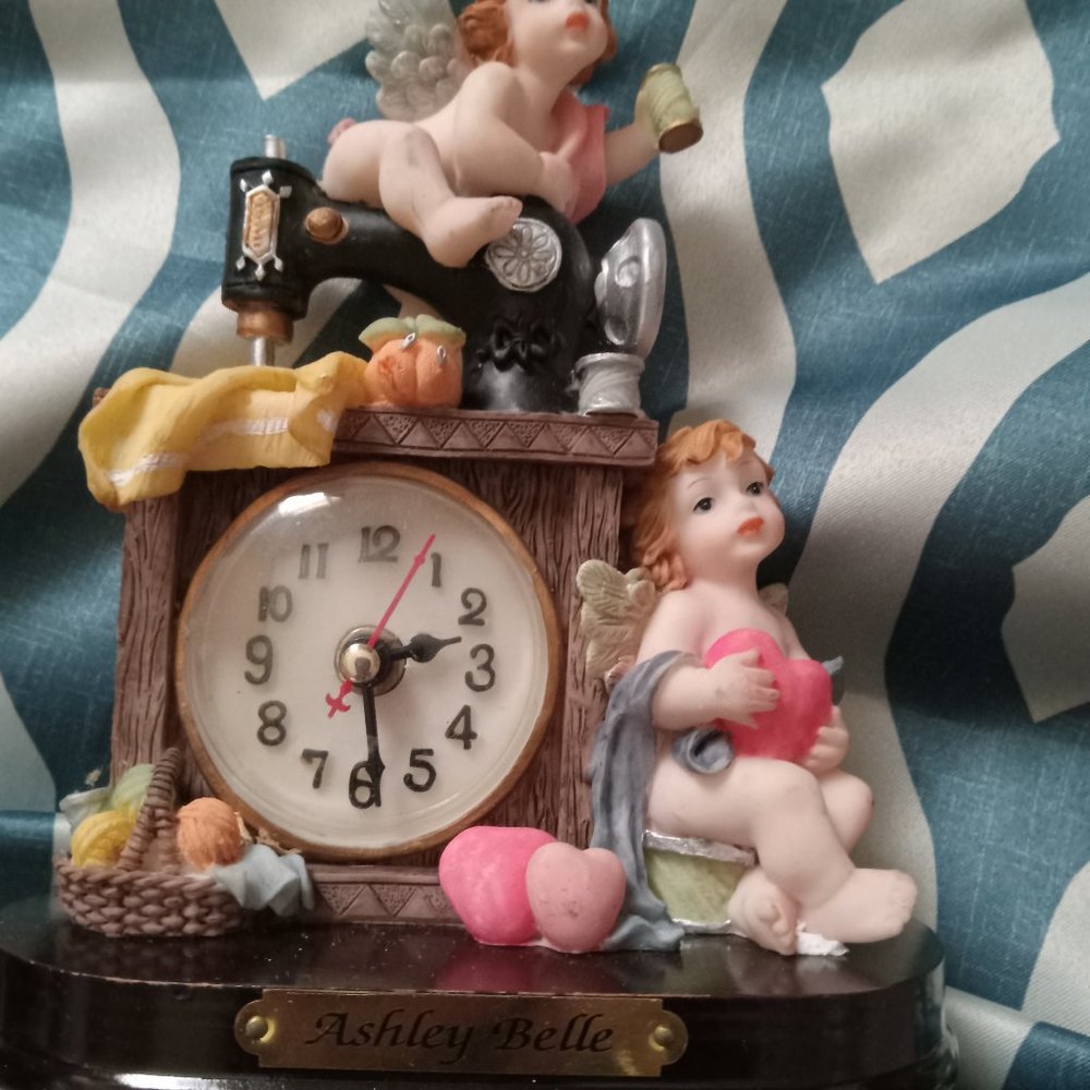 Ashley Belle Clock Rare Angels or Cherubs